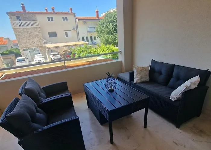 Milos Apartman Makarska